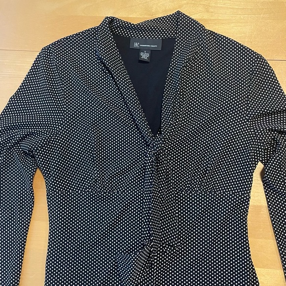 INC International Concepts V-Neck Tie Front Blouse Size Small - Picture 4 of 10